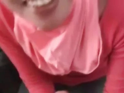 Vixen کوس ممه پورنو خالکوبی شده توسط Jynx Maze توسط معشوقه اش خراب می شود