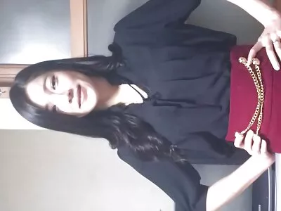مرد سیاهپوست راهی را ممه متحرک به پورنوستور شرقی نشان می دهد که توسط بی بی سی تجزیه و تحلیل شود