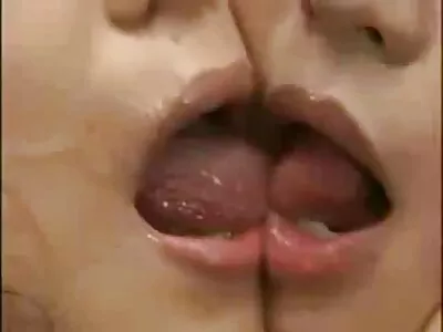 FFM سه نفره با دو نوجوان شگفت انگیز و یک میخ ممه متحرک خوش شانس