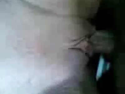 بریتنی امبر در نقش یک خدمتکار ممه و سکس سکسی و هوس انگیز در هتل بازی می کند