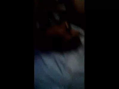 سه دختر کثیف در حال برقراری رابطه کس ممه جنسی با یک فرد خوش شانس هستند